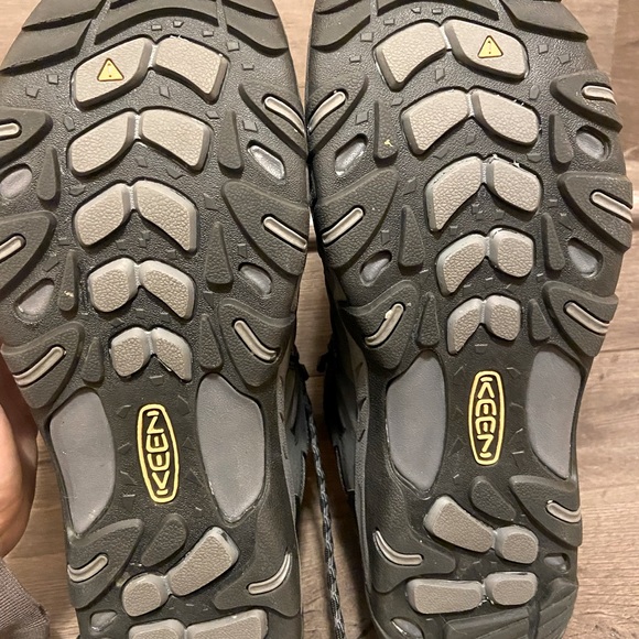 KEEN Men's Koven Mid Waterproof Hiking Boots - Picture 5 of 9